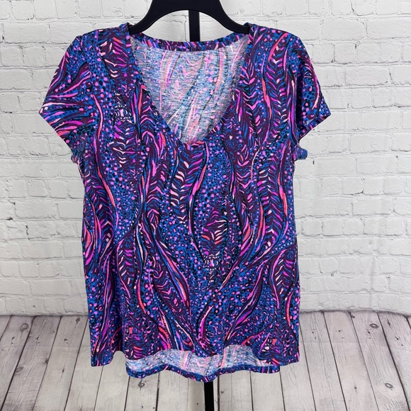 Lilly Pulitzer Etta V-Neck Blue Flare Always Pawsitive Top Size Medium - Picture 1 of 6